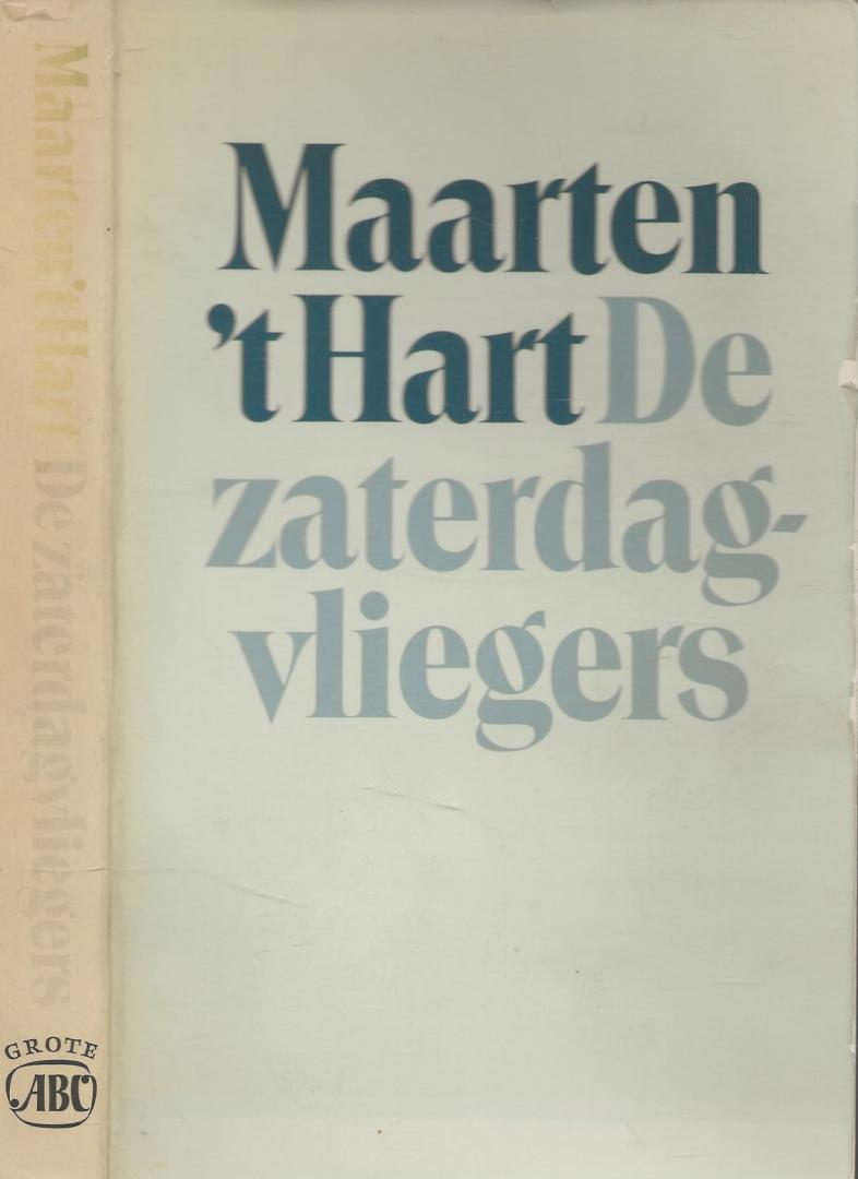 Maarten t' Hart werd op 25 november 1944 geboren te Maassluis. - Zaterdagvliegers  Verhalen