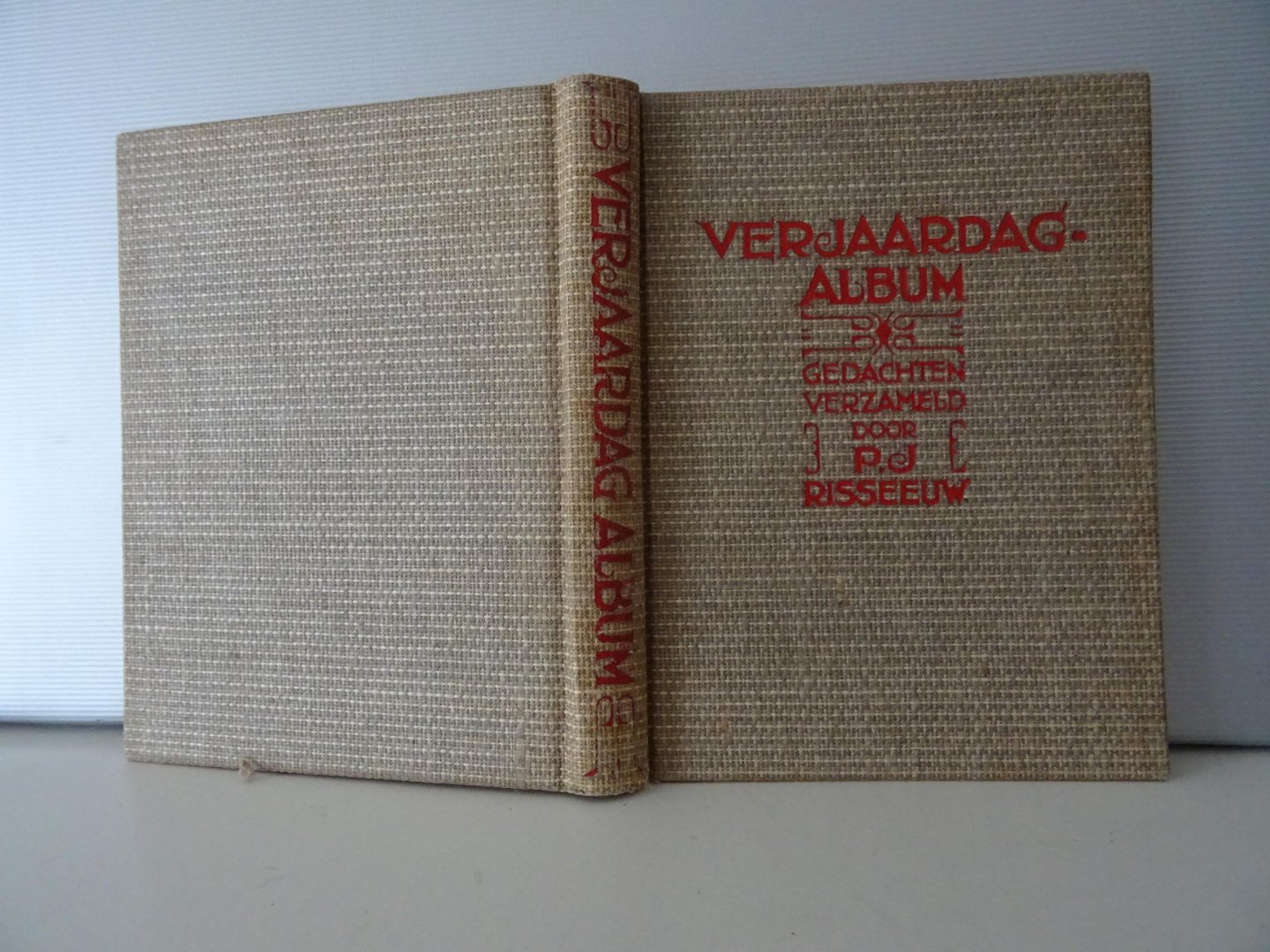 Risseeuw, R.J. - Verjaardag -album