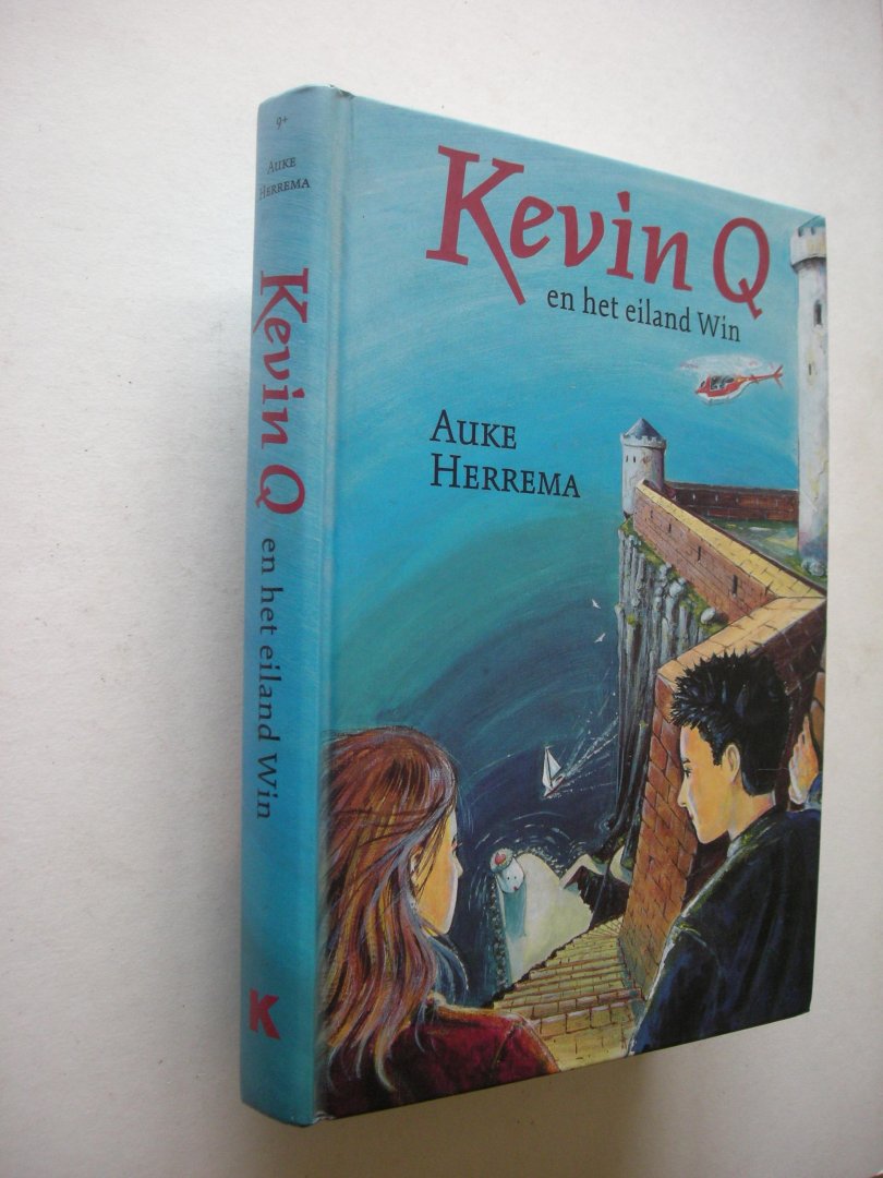 Herrema, Auke / Hoogeboom, R., illustr.. - Kevin Q en het eiland Win.