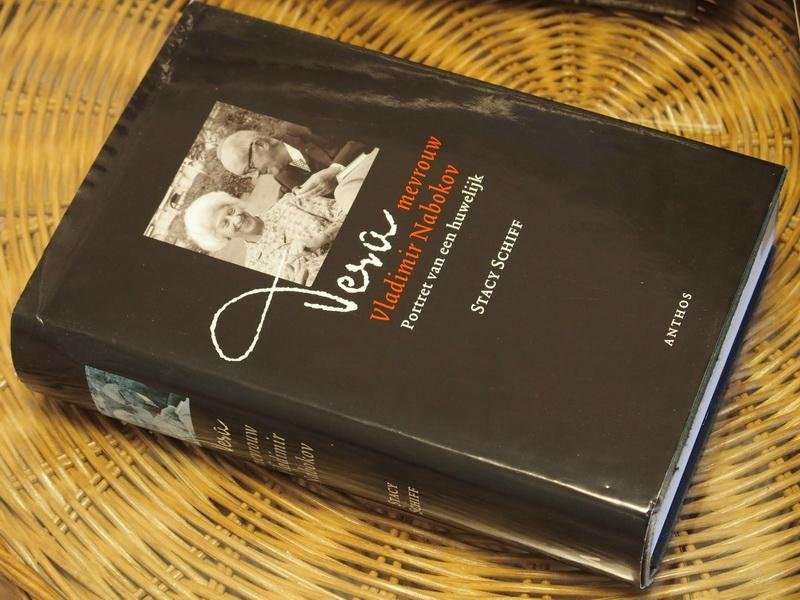 Schiff S. - Vera of mevrouw Vladimir Nabokov. portret van een huwelijk
