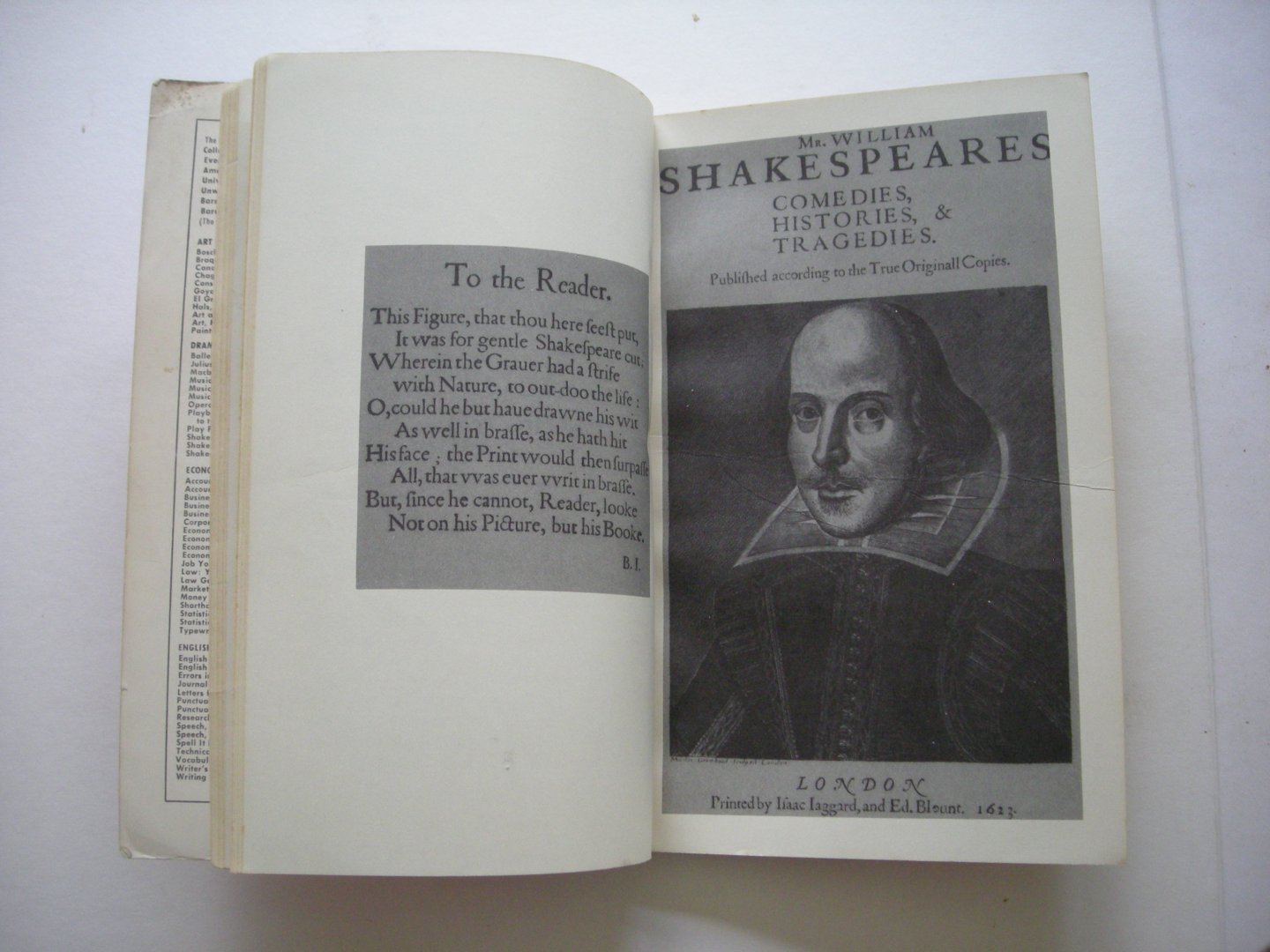 Watt, H.A., Holzknecht,K.J. & Ross, R. - Outlines of Shakespeare's Plays, Synopses,Background Material,Genealogical charts