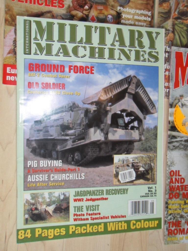 redactie - 4 keer tijdschift Military Modelling + 1 keer Military Machines