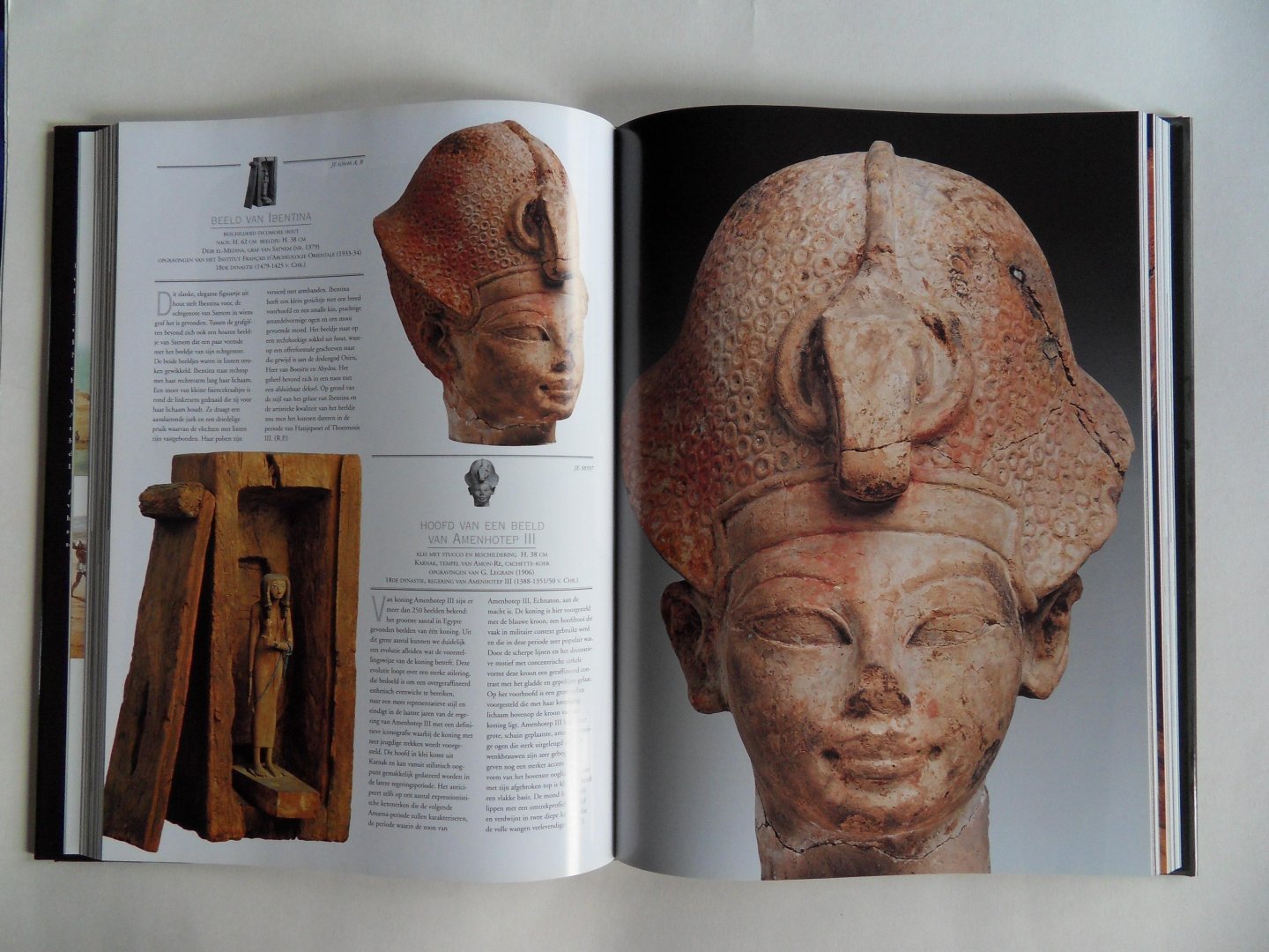 Tiradritti, Francesco (tekst); Luca, Araldo de (fotografie). - Kunstschatten uit Egypte.