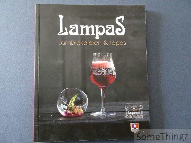 Lode de Roover, Dimitri Marit, Jean-Baptiste Thomaes, Sam Van Houcke en Pascal Peters. - Lampas, Lambiekbieren & Tapas [met opdracht van Sam Van Houcke].