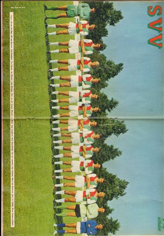 Diverse tekenaars - PEP 1970 nr. 12, stripweekblad, 21 maart 1970 met o.a. DIVERSE STRIPS /RIK VAN DER LINDEN (EKSEPTION)/EMMY VERHEY (INTERVIEW, 1 p.)/SVV (ELFTALPOSTER , 2 p.)/COCCO BILL (COVER TEKENING), goede staat