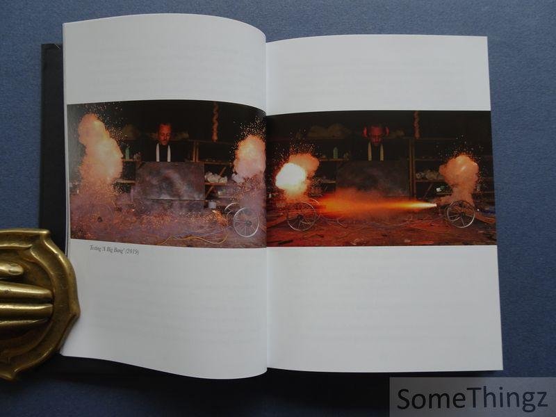 Hans Theys. - A Big Bang or: How J. Pauweert Created a New Form in 1500 Days. [tekst NED-ENG]