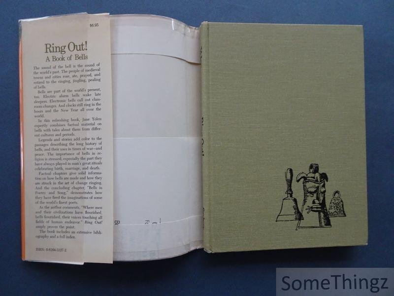 Jane Yolen. - Ring Out! A Book of Bells.