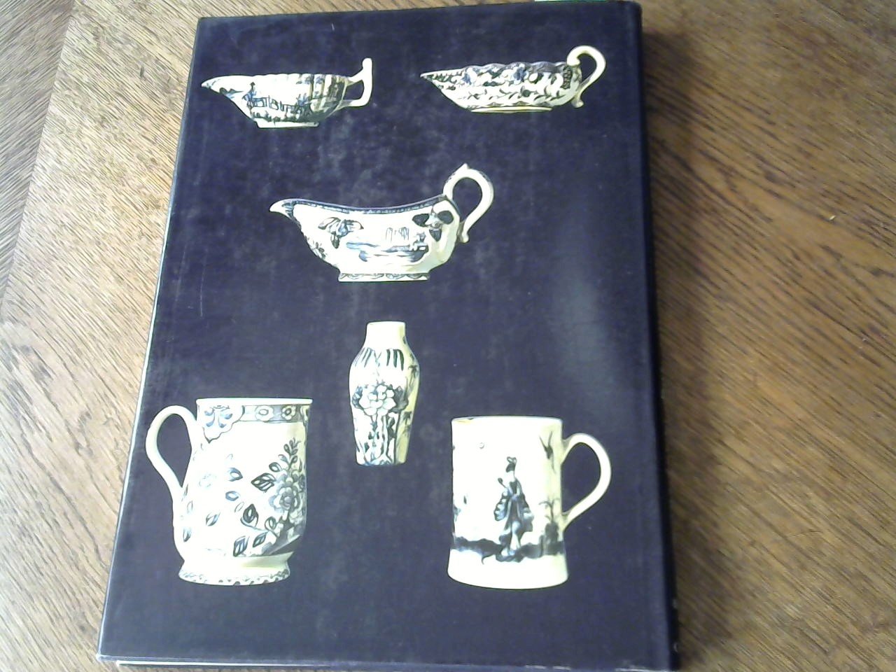 MORLEY-FLETCHER HUGO - Investing in Pottery & Porcelain