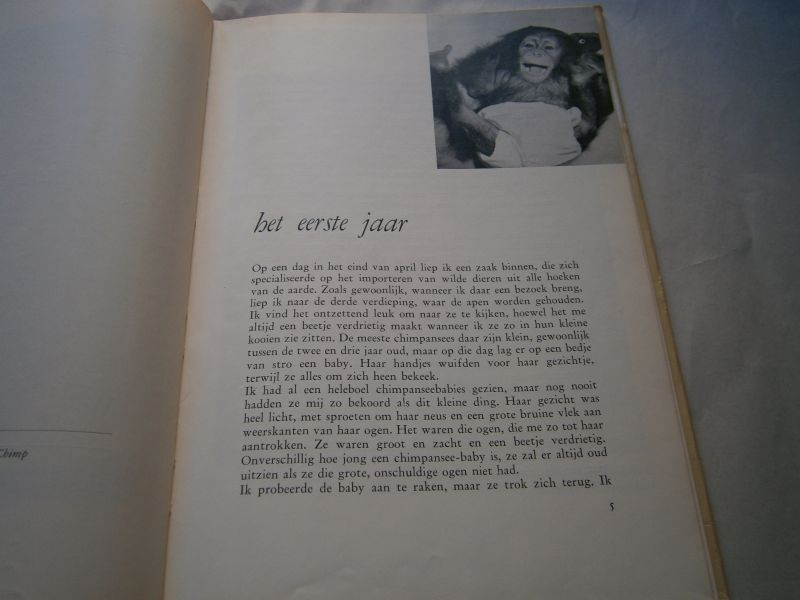 Hess, Ludo - Christine, de baby chimpansee