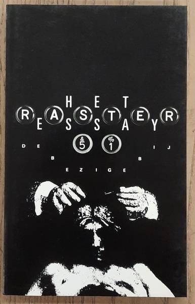 RASTER. - 51. Het essay.