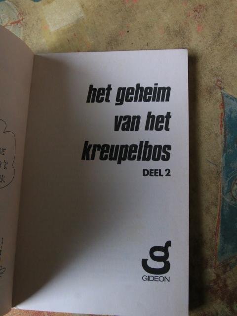 St.John, Patricia - Het geheim van het kreupelbos deel 1 & deel 2