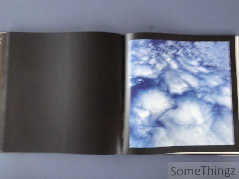 Light, Michael / Chaikin, Andrew (essay). - Full Moon.