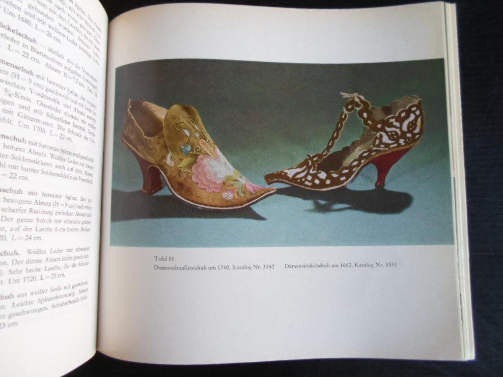 Catalogus - Deutsches Leermuseum, Deutsches Shuhmuseum, Kunsthandwerk, Volkskunde, Völkerkunde, Fachtechnik