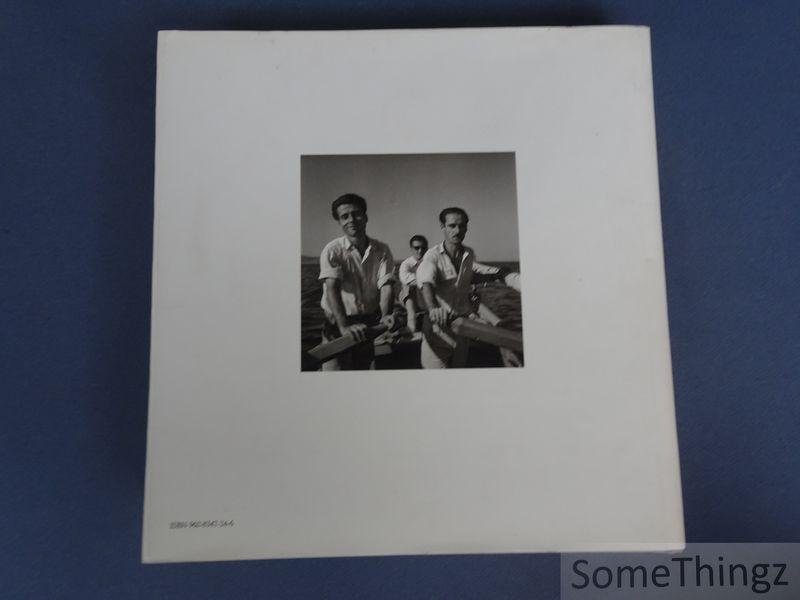 Nikolaos Tombazis (photogr.) / Irini Boudouris, Dimitris Filipiddis, alexandros Tombazis and Maria Matta (texts) - Nikolaos Tombazis 1894-1986. India - Greece.