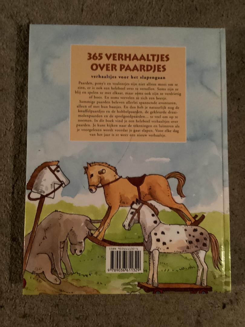 Frohlich, F. - 365 verhaaltjes over paardjes / verhaaltjes voor het slapengaan