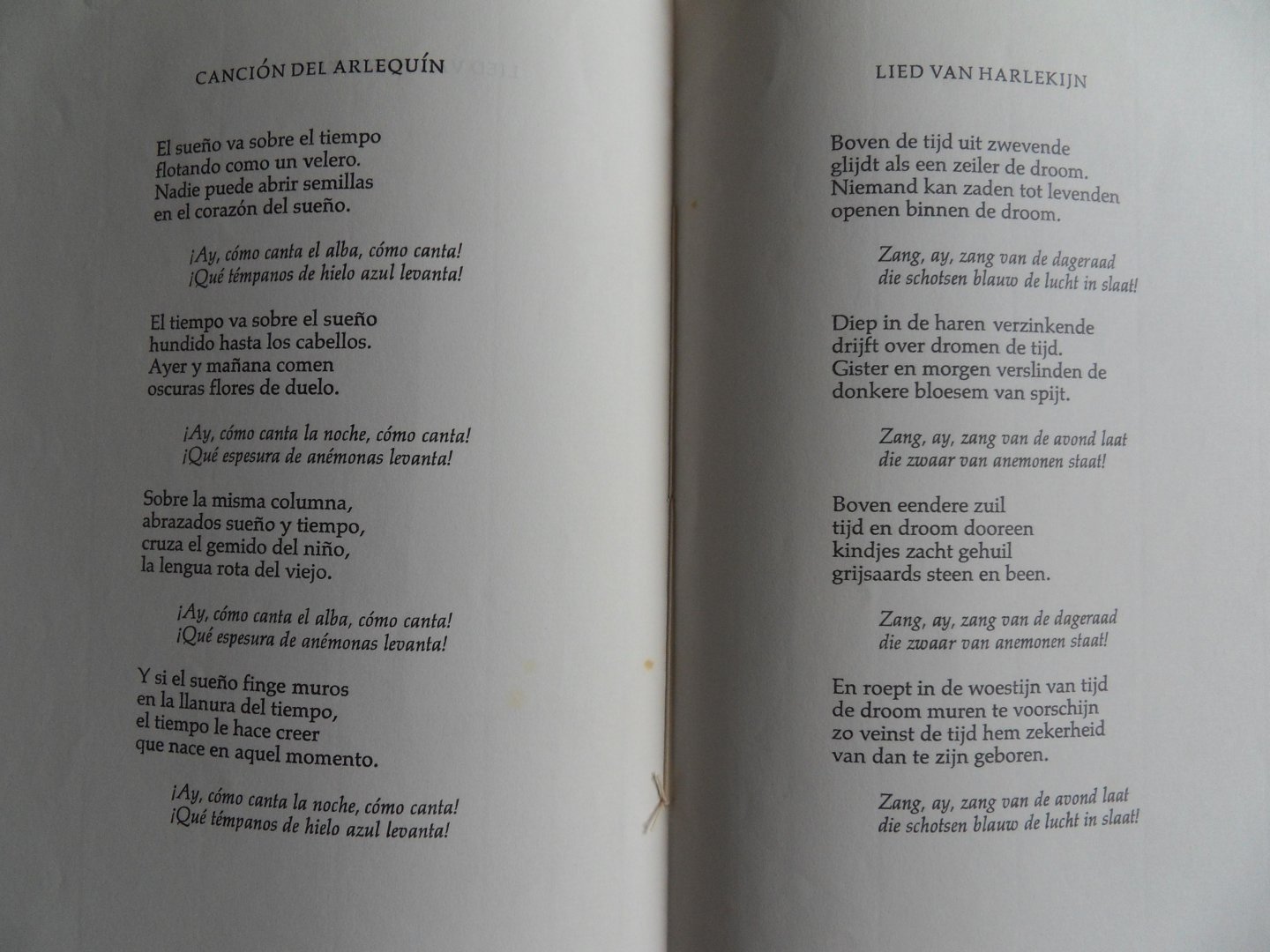 Lorca, Frederico Garcia. [ vertaling door Dolf Verspoor ]. - Lied van Harlekijn. [ Spaanse en Nederlandse tekst ].