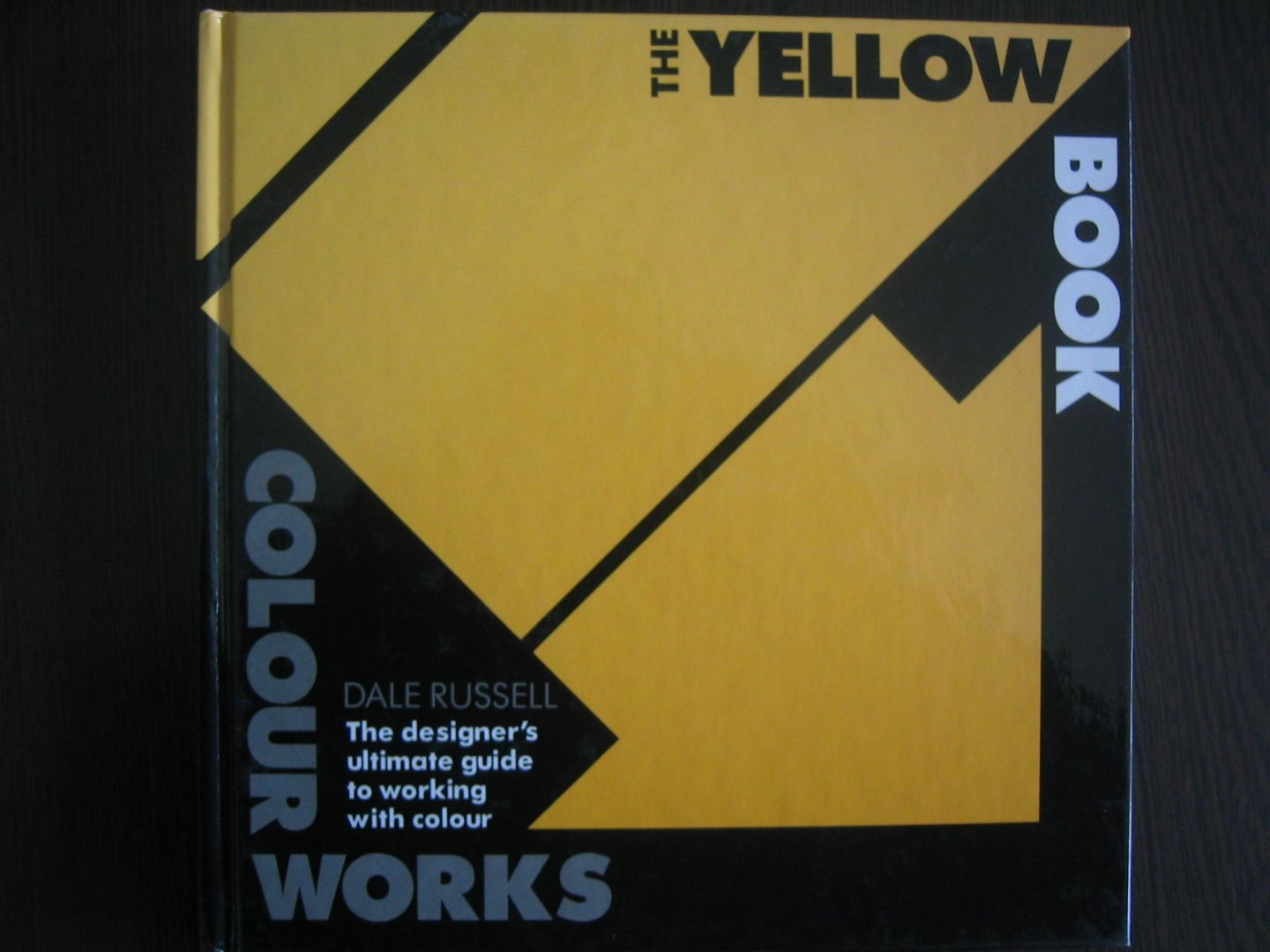 Russell, Dale - Colour Works ! The designer's ultimate guide to working with colours. Yellow Book, Blue Book and Red Book.