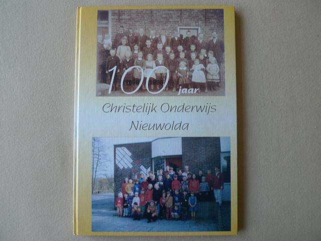nvt - 100 jaar christelijke onderwijs nieuwolda