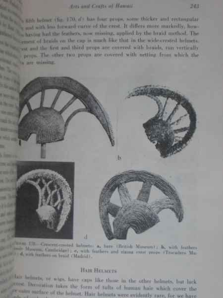 Te Rangi Hiroa [Peter H.Buck] - Arts & Crafts of Hawaii, Clothing, Section V