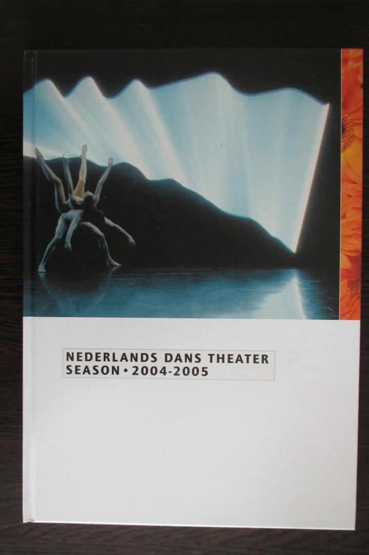 redactie - Nederlands dans theater - 5 verschillende jaarboeken / yearbook  periode 2002 - 2008