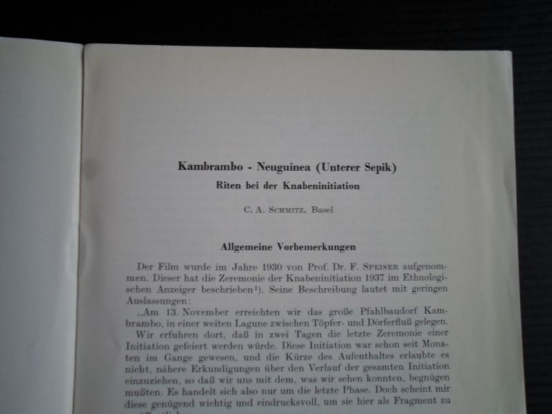 - Kambrambo - Neuguinea [Unterer Sepik] Riten bei der Knabeninitiation, Encyclopedia Cinematographica, ed G.Wolf