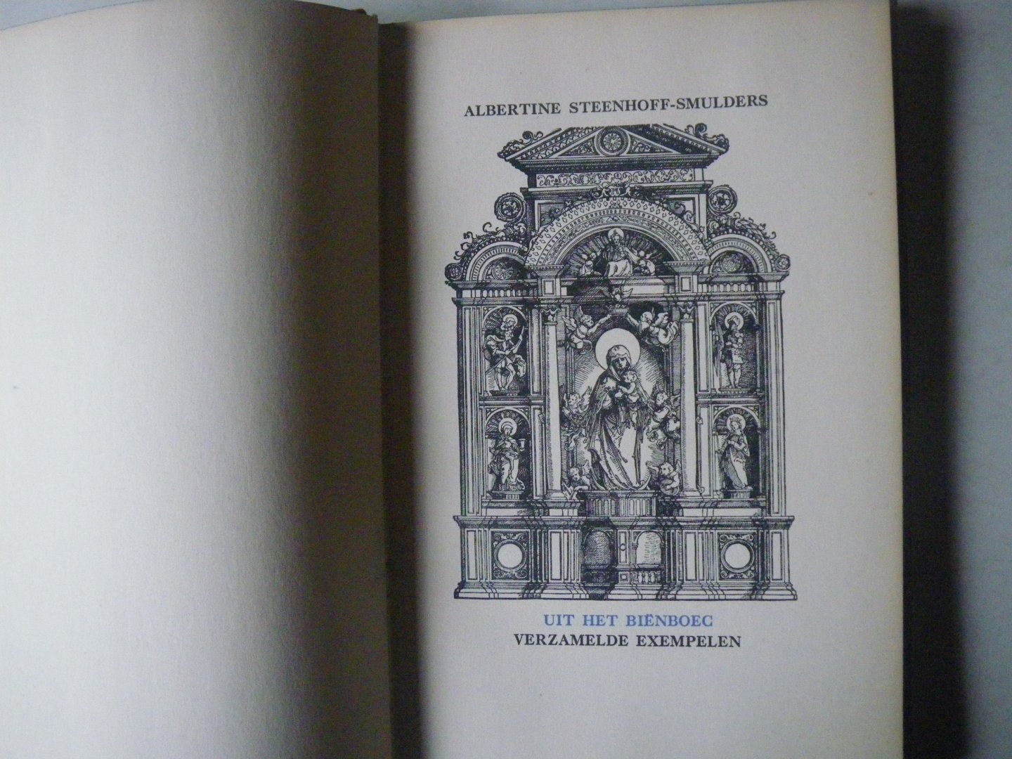 Steenhoff-Smulders, Albertine - Uit het biënboec - verzamelde exempelen (drukontw. Charles Nypels)
