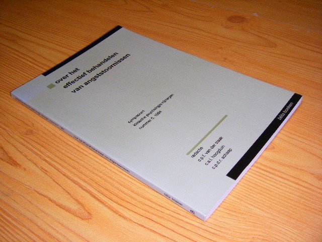 C.P.F. van der Staak, C.A.L. Hoogduin en C.P.D.R. Schaap (red.) - Over het effectief behandelen van angststoornissen - Symposium Klinische Psychologie Nijmegen nummer 5, 1994