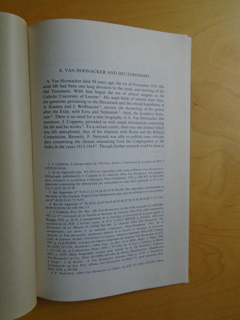Lohfink, Norbert (red.) - A. van Hoonacker and Deuteronomy +  A. van Hoonacker bibliography