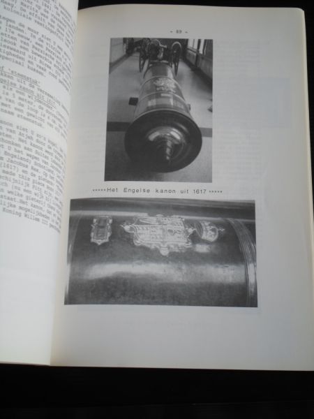 Geerts, Kolonel G.A. - Gids voor het Museum van het Koninklijk Tehuis voor oud-militairen Bronbeek te Arnhem