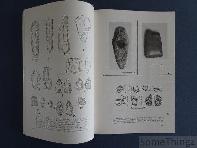 Creemers, Guido. - Potten kijken... Een blik op het archeologisch onderzoek te Meeuwen-Gruitrode.