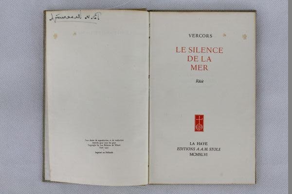 Stols, A. A. M. - Le Silence de la Mer (2 Foto's)