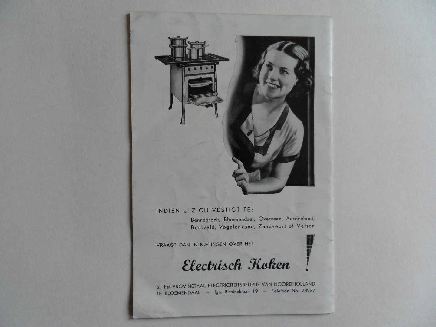 Berger, dr. L. - Eénheid door Oranje. - Openluchtspel Bloemendaal. - Spel in 5 bedrijven, met prologen en een epiloog van dr. Anton van Duinkerken. - Programmaboek.