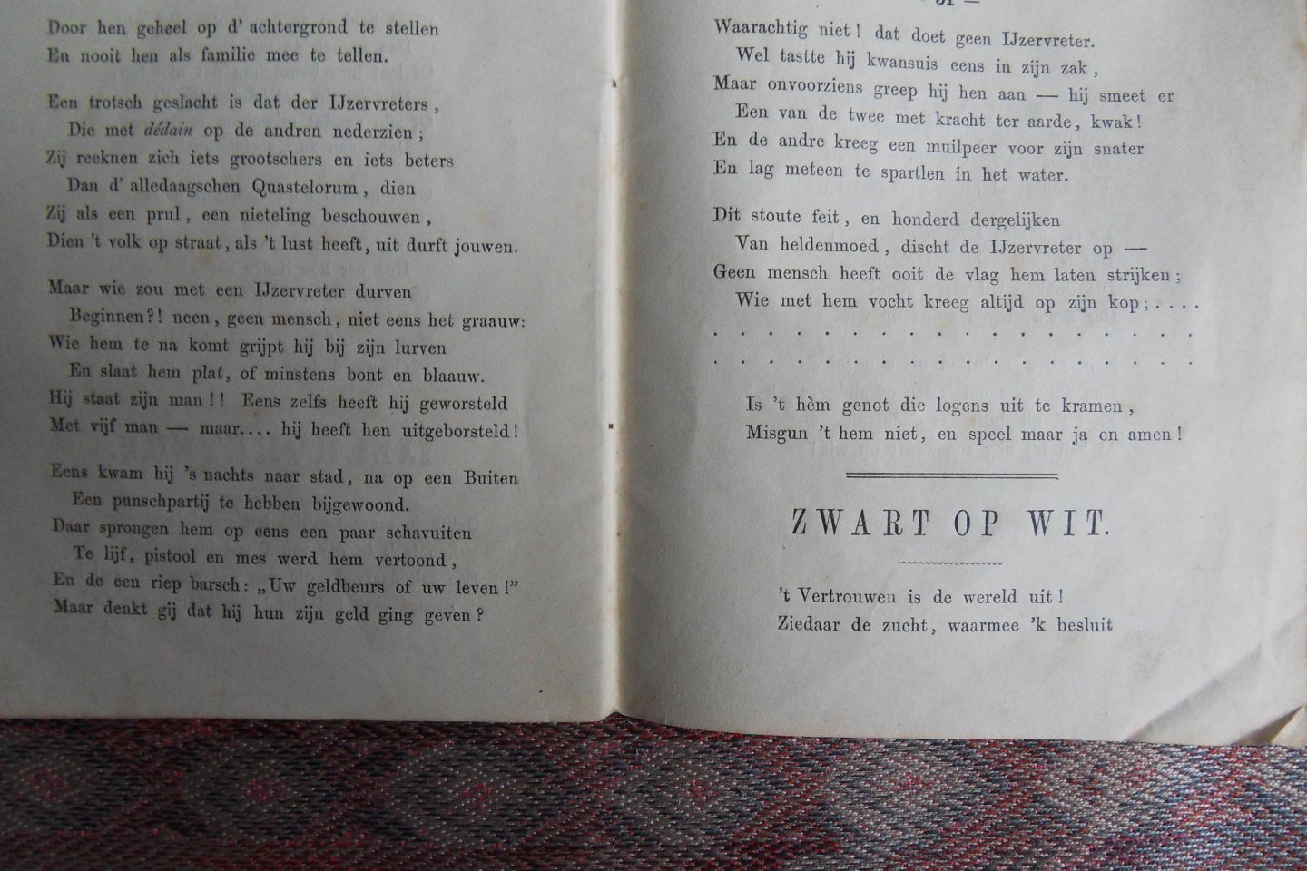 Bruin, Servaas de. [ 1821 - 1901 ]. - Kraak-amandelen voor Lagchers en Denkers of Variatiën op het Alphabet.