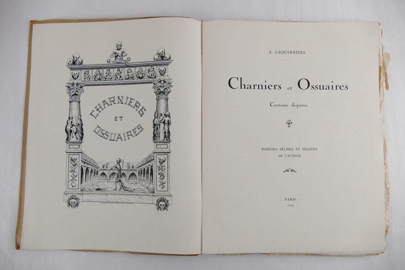 Laquerrière, A. - Charniers et Ossuaires, coutume disparue. Signature LaQuerrière (16 foto's)