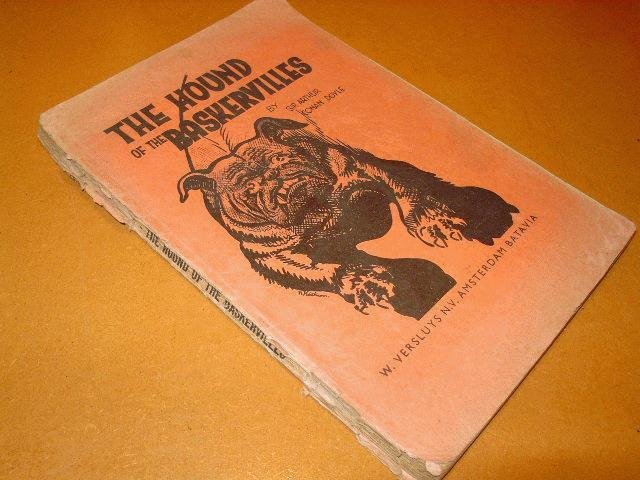 Conan Doyle, Sir. Arthur; Hendriksen, H.J. (adapted and annotated by) - The hound of the Baskervilles