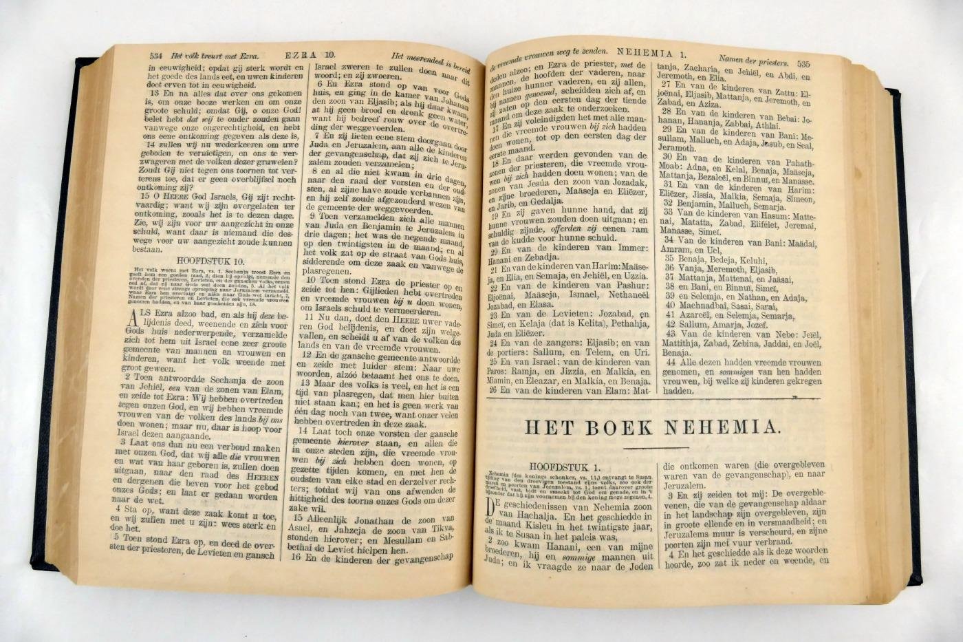 Diversen - Bijbel dat is de gansche heilige schrift, bevattende alle de kanonieke boeken des ouden en nieuwen testaments (4 foto's)