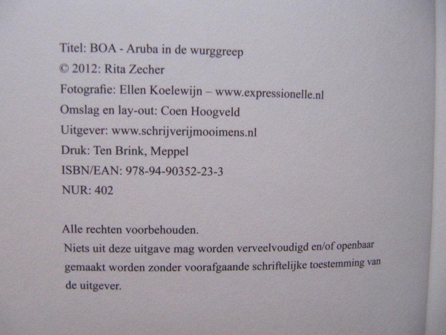 Zecher, Rita - BOA - Aruba in de wurggreep