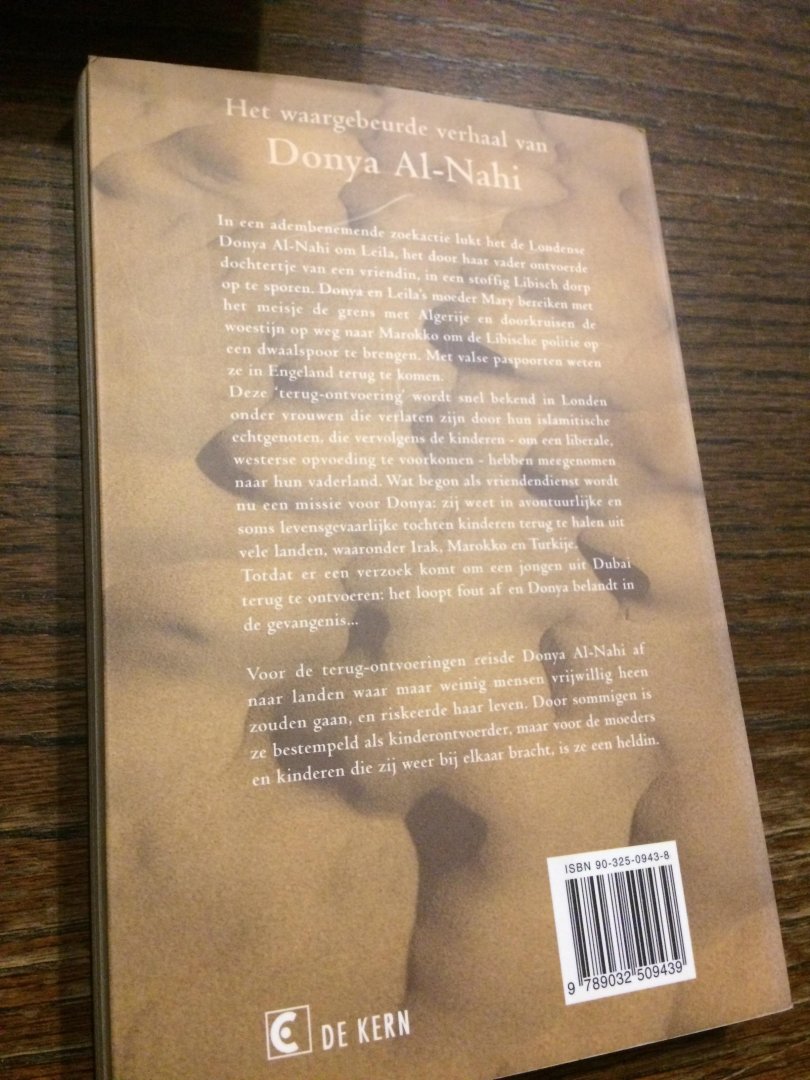 Al-Nahi, D. - Heldin van de woestijn