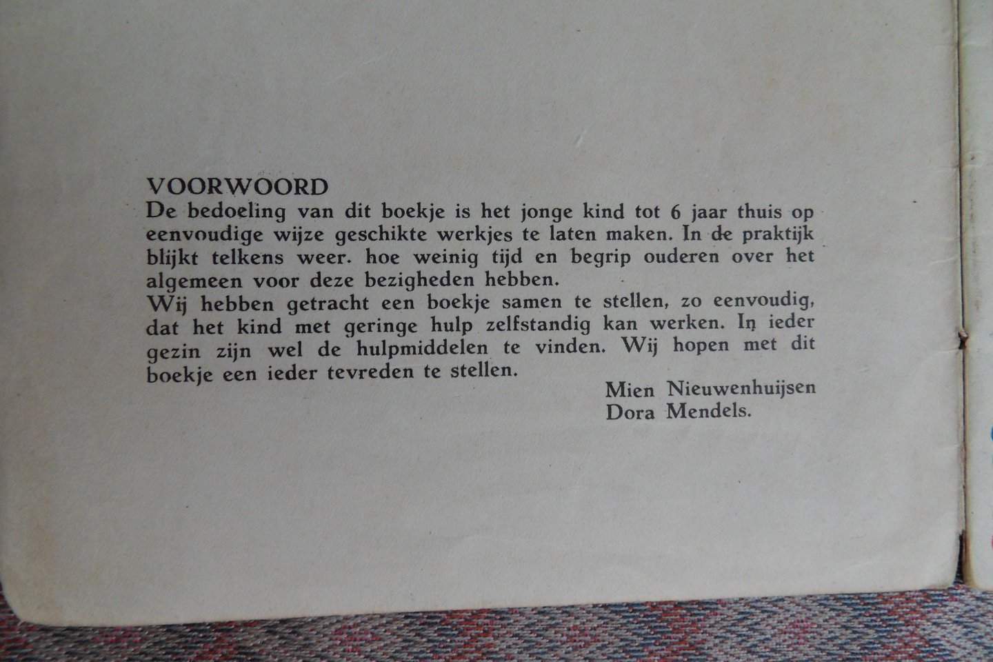 Nieuwenhuijsen, Mien; Mendels, Dora. - Hoera! Ik doe het zelf.