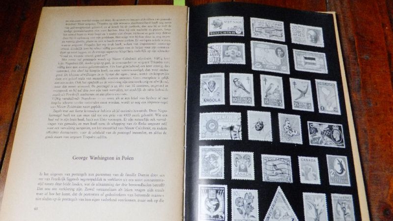 Büttner, Max - Postzegels vertellen verhalen, avonturen, anecdotes. Geillustreerd door 216 afbeeldingen van postzegels (waarvan er 68 gekleurd zijn) op fijn kunstdruk-papier [1.dr]