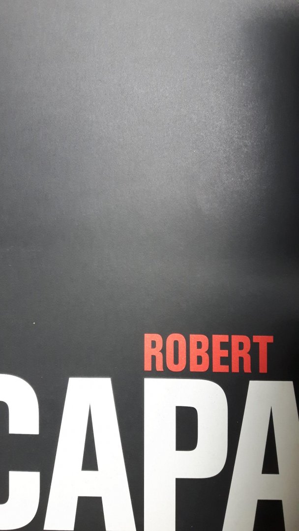 Koch, Roberto [redactie] - Robert Capa.  Grote fotografen