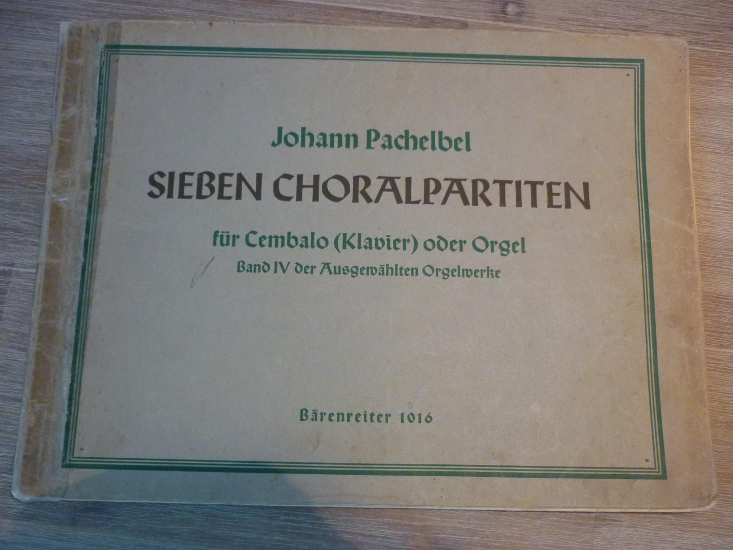 Pachelbel; J. (1653 -1706) - Sieben Choralpartiten fur Cembalo (Klavier) oder Orgel; Band IV der Ausgewahlten Orgelwerke