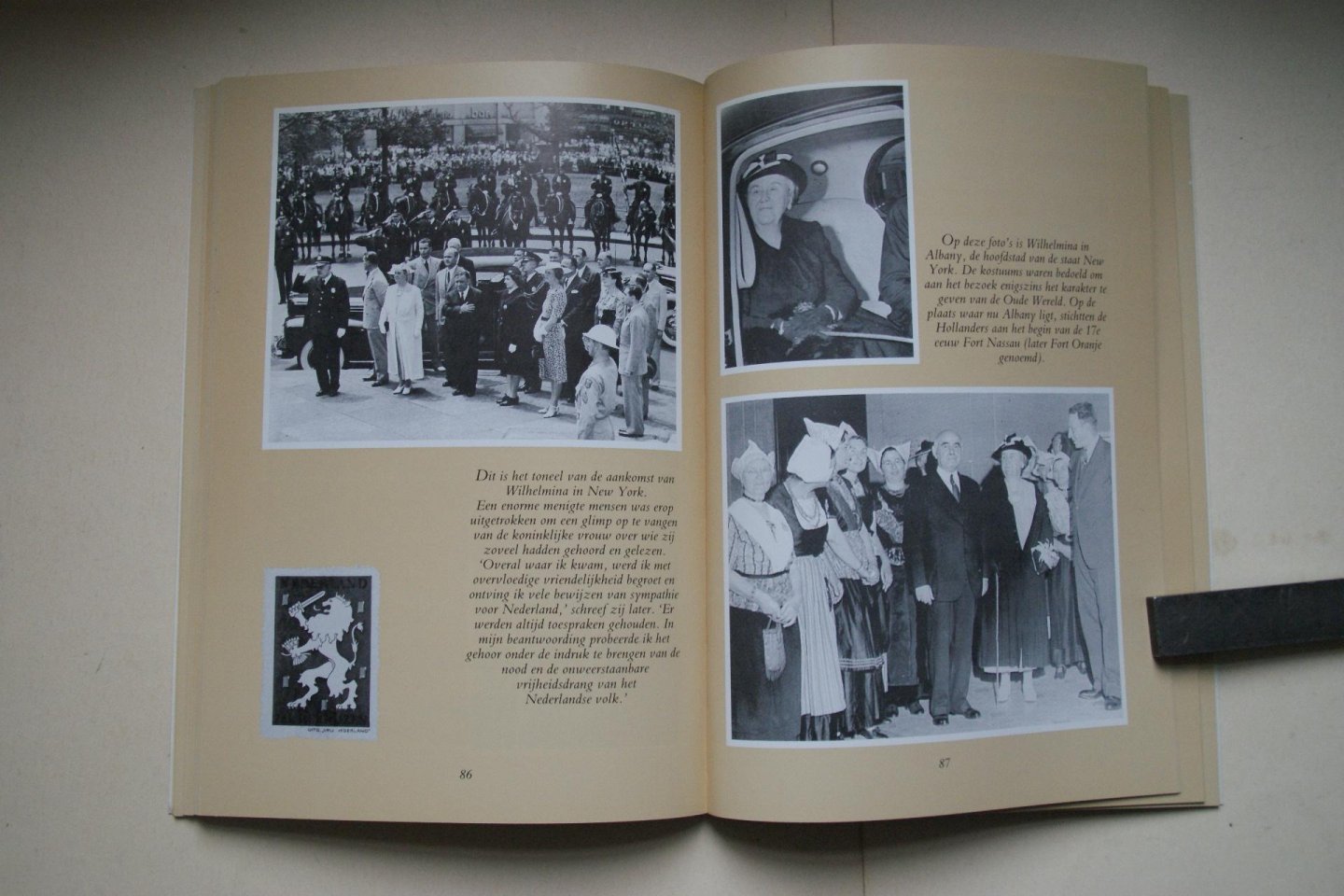 A. Vandermey - met unieke foto's uit prive-albums  Oranje In Ballingschap