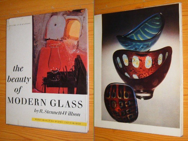 Stennett-Wilson, R. - The beauty of modern glass A studio publication