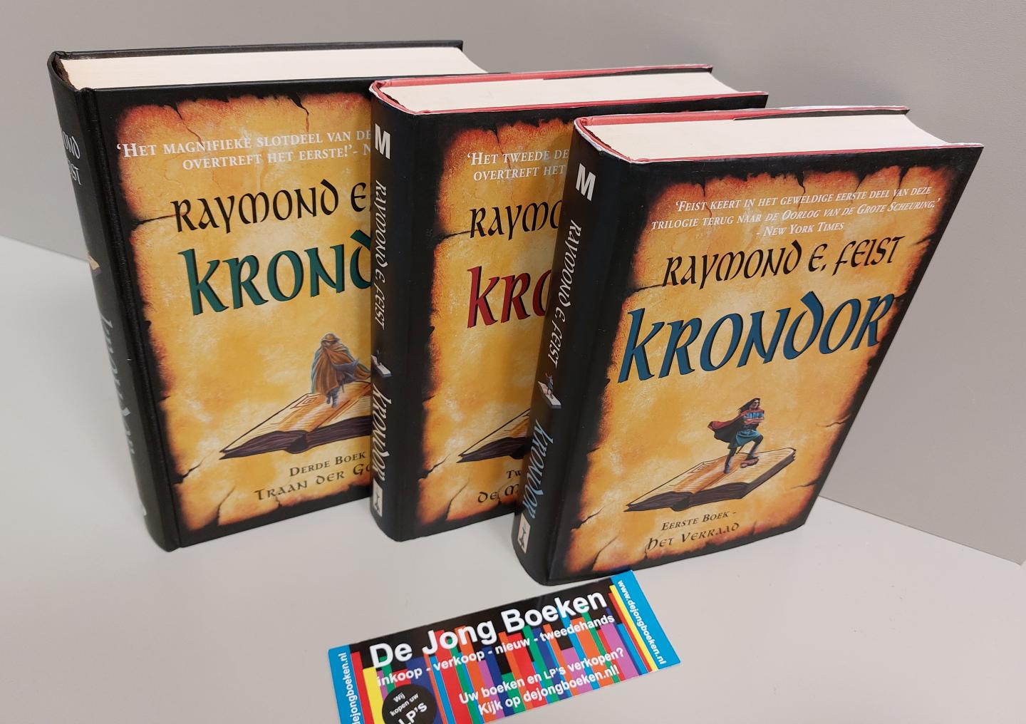 Feist, Raymond E. - Krondor Trilogie, COMPLEET / SET / 3 DELEN: Eerste Boek "Het Verraad" "De Moordenaars" "Traan der Goden"