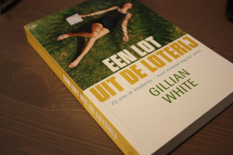 White Gillian - Een lot uit de loterij