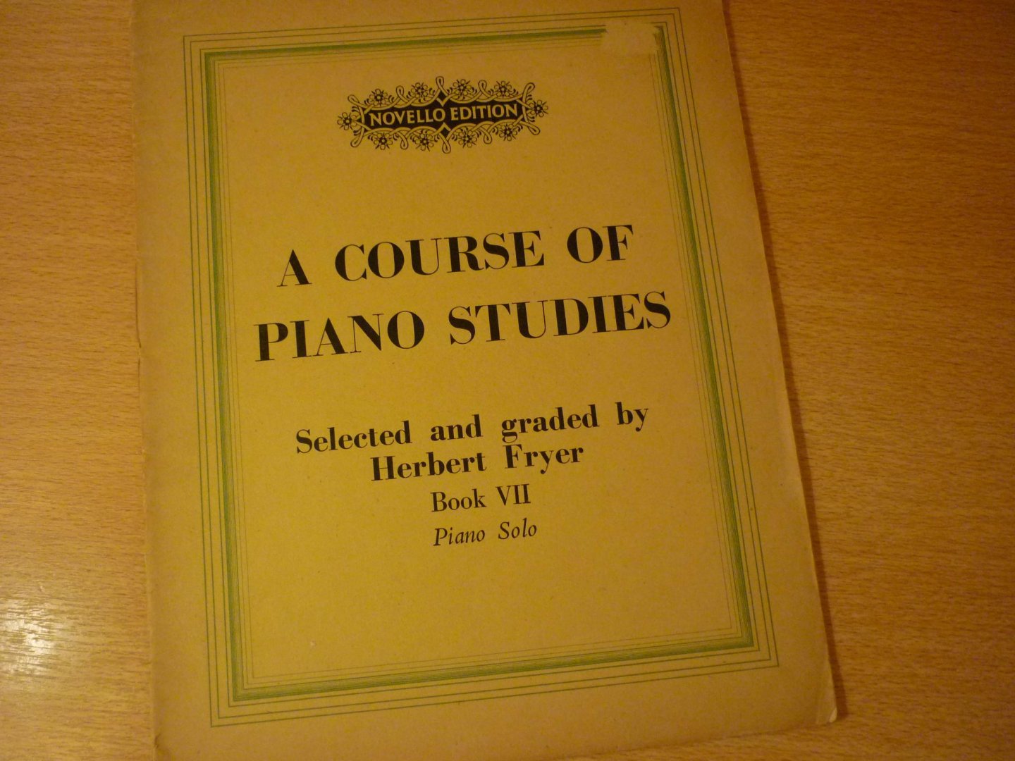 Fryer; Herbert - A course of piano studies - Book VII (Piano solo)