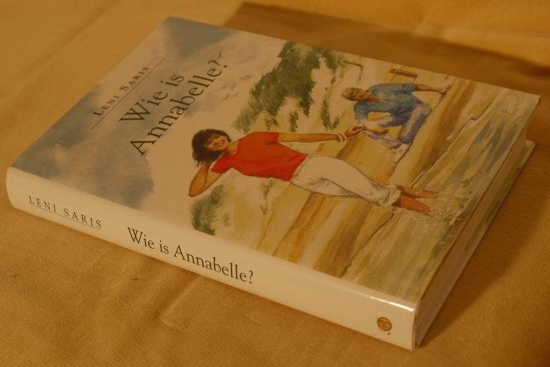 Saris L. - Wie is Annabelle?