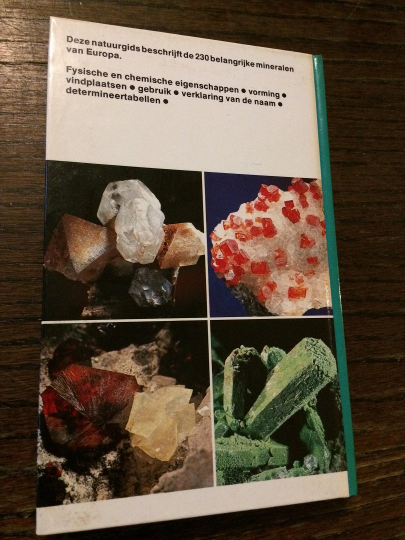 Medenbach - Mineralen van europa / druk 1
