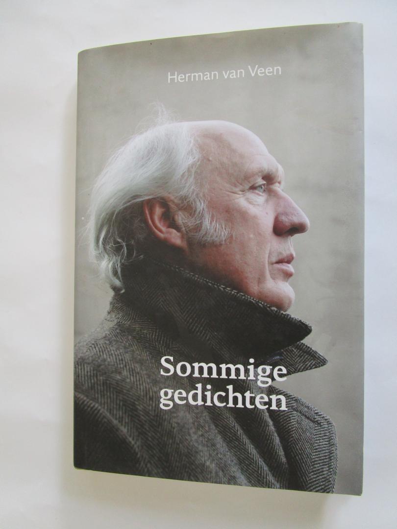 Veen, Herman van - HERMAN VAN VEEN  Sommige gedichten  (CD bijgesloten)